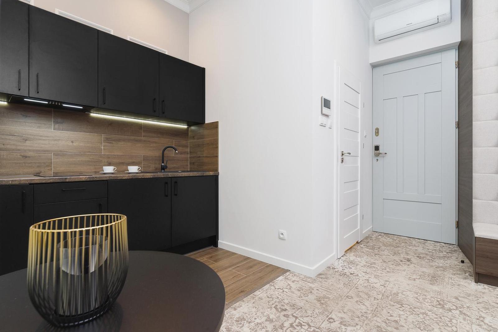 Apartment With Balcony - Rakowicka 6 Street كراكوفيا المظهر الخارجي الصورة